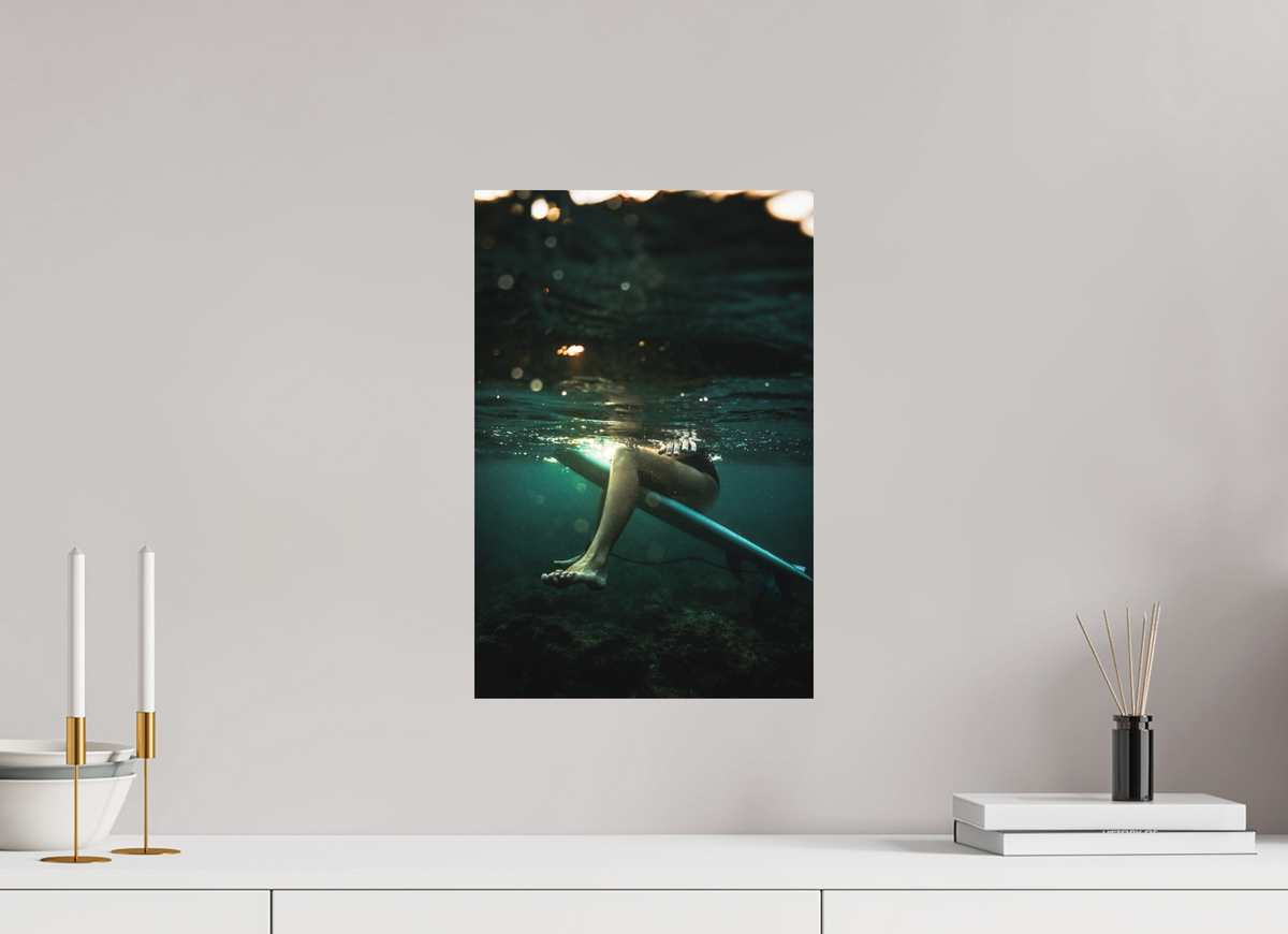 30 x 45 cm, Hahnemühle Torchon (tiefe, matt) Underwater Surfer Sri Lanka Print